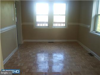 2869 Tuckahoe Road Camden, NJ 08104 - Photo 8 of 12 Gallery Image 8
