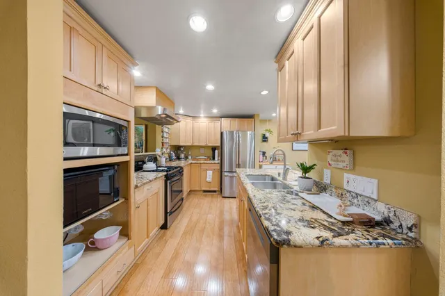 $275,000 | 501 Rose Avenue, Unit 22, Modesto, CA 95355