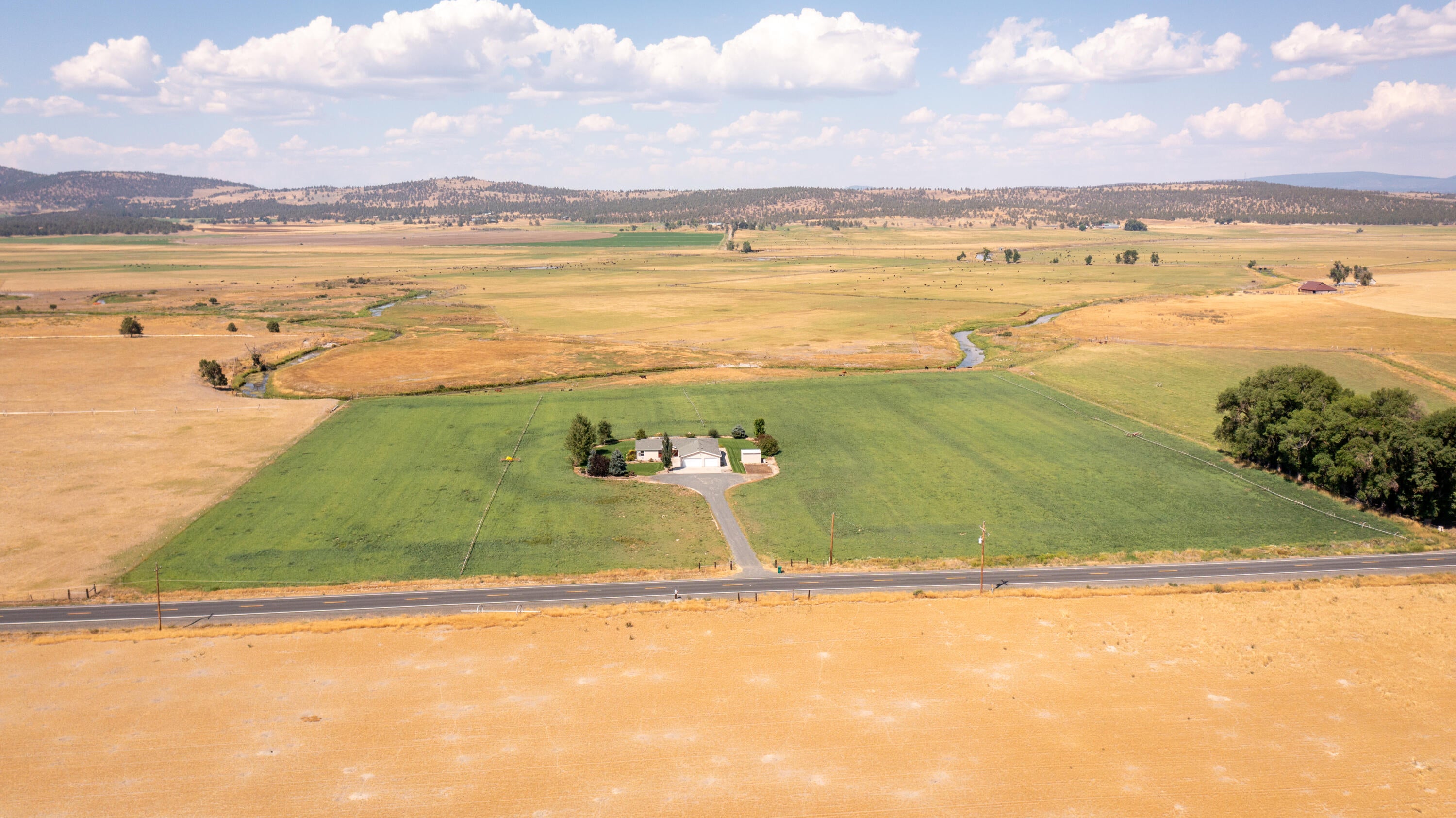 24201 South Poe Valley Road Klamath Falls, OR 97603 - Photo 52 of 79 24201SPoeValleyRd.-75