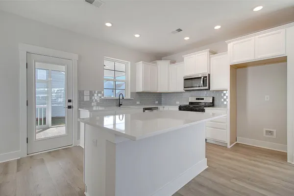 $423,957 | 535 Ivy Grn Lane, Summerville, SC 29486