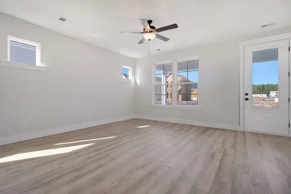 $423,957 | 535 Ivy Grn Lane, Summerville, SC 29486