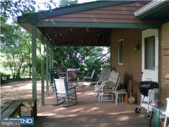 617 Store Road Harleysville, PA 19438 - Photo 10 of 12 Deck