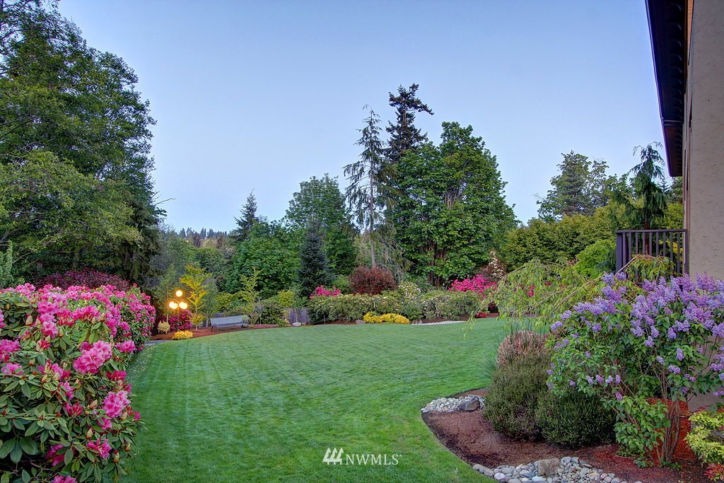21801 Nootka Road Woodway, WA 98020 - Photo 23 of 25