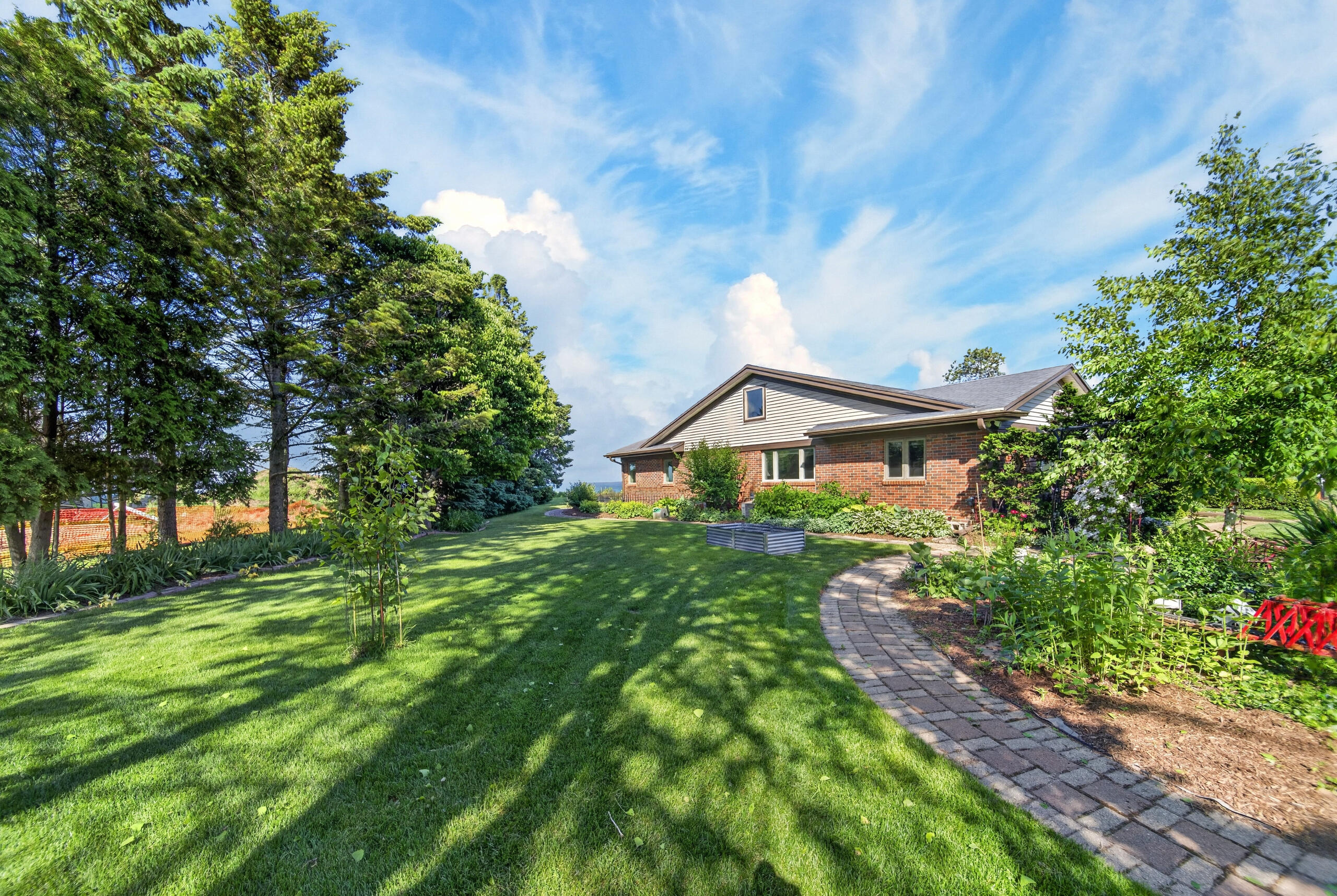 620 Oak Tree Road Sheboygan, WI 53083 - Photo 54 of 60 DSC03370