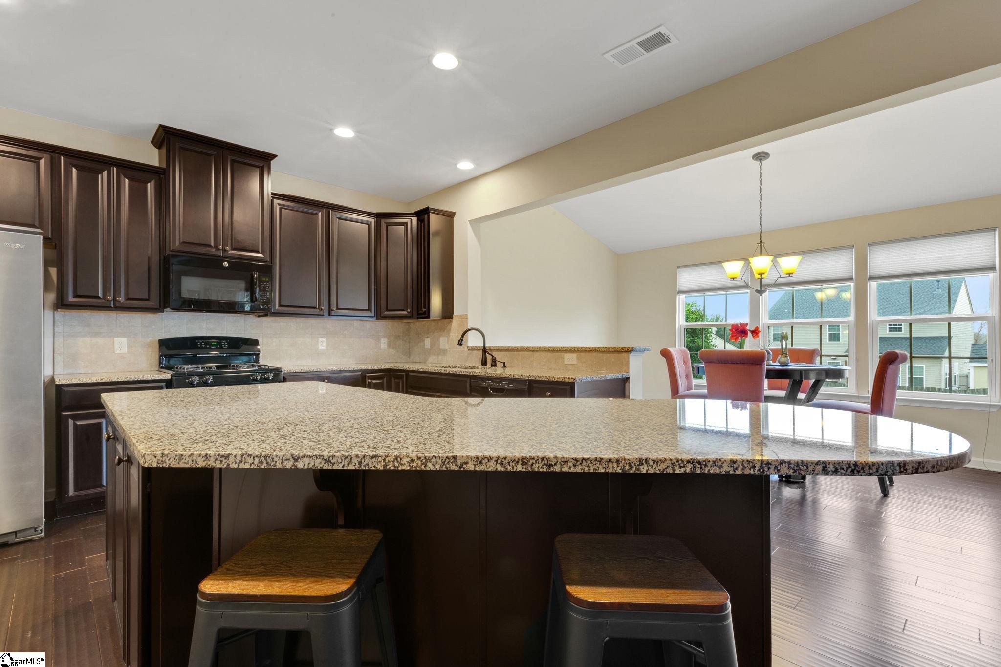 305 Mercer Drive Simpsonville, SC 29681 - Photo 11 of 50