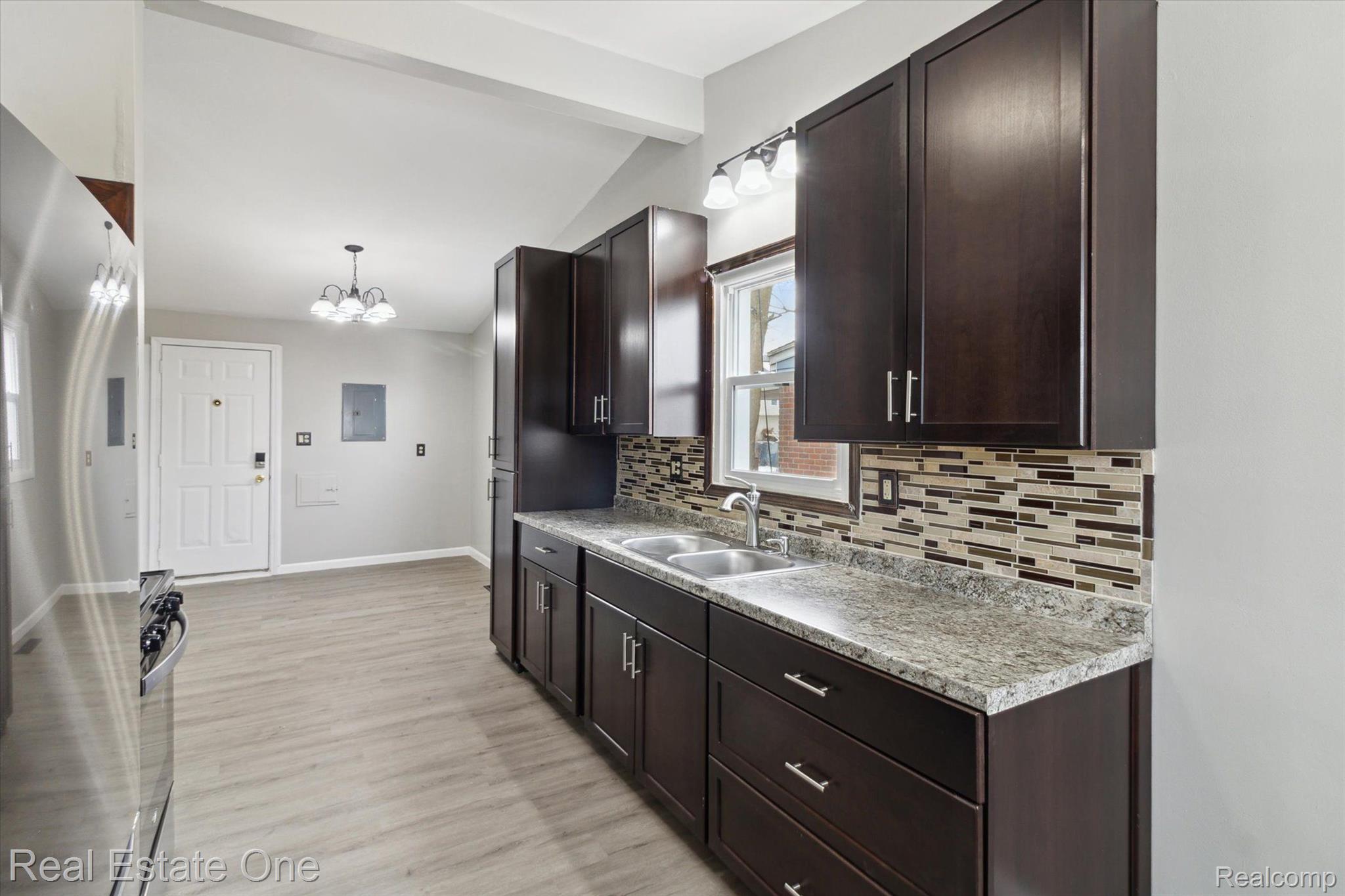 29207 York Street Inkster, MI 48141 - Photo 43 of 57 Gallery Image 43
