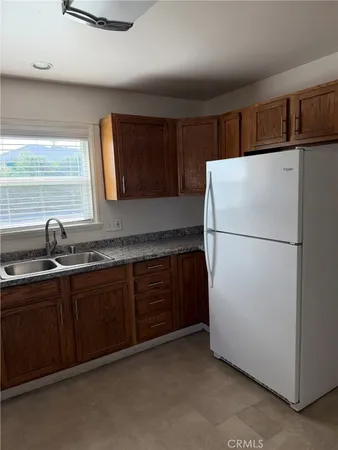 $3,200 | 24471 University Avenue, Loma Linda, CA 92354