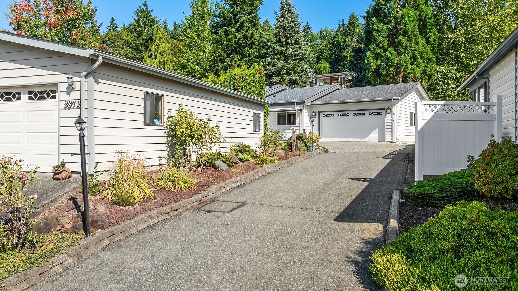23723 9th Place West Bothell, WA 98021 - Photo 28 of 28 a front view of a house with garden