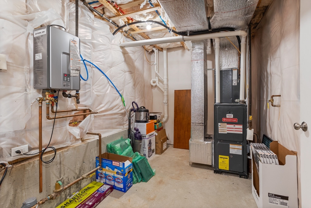 41 Boston Road, Unit 433 Billerica, MA 01862 - Photo 18 of 23 a utility room with dryer and washer