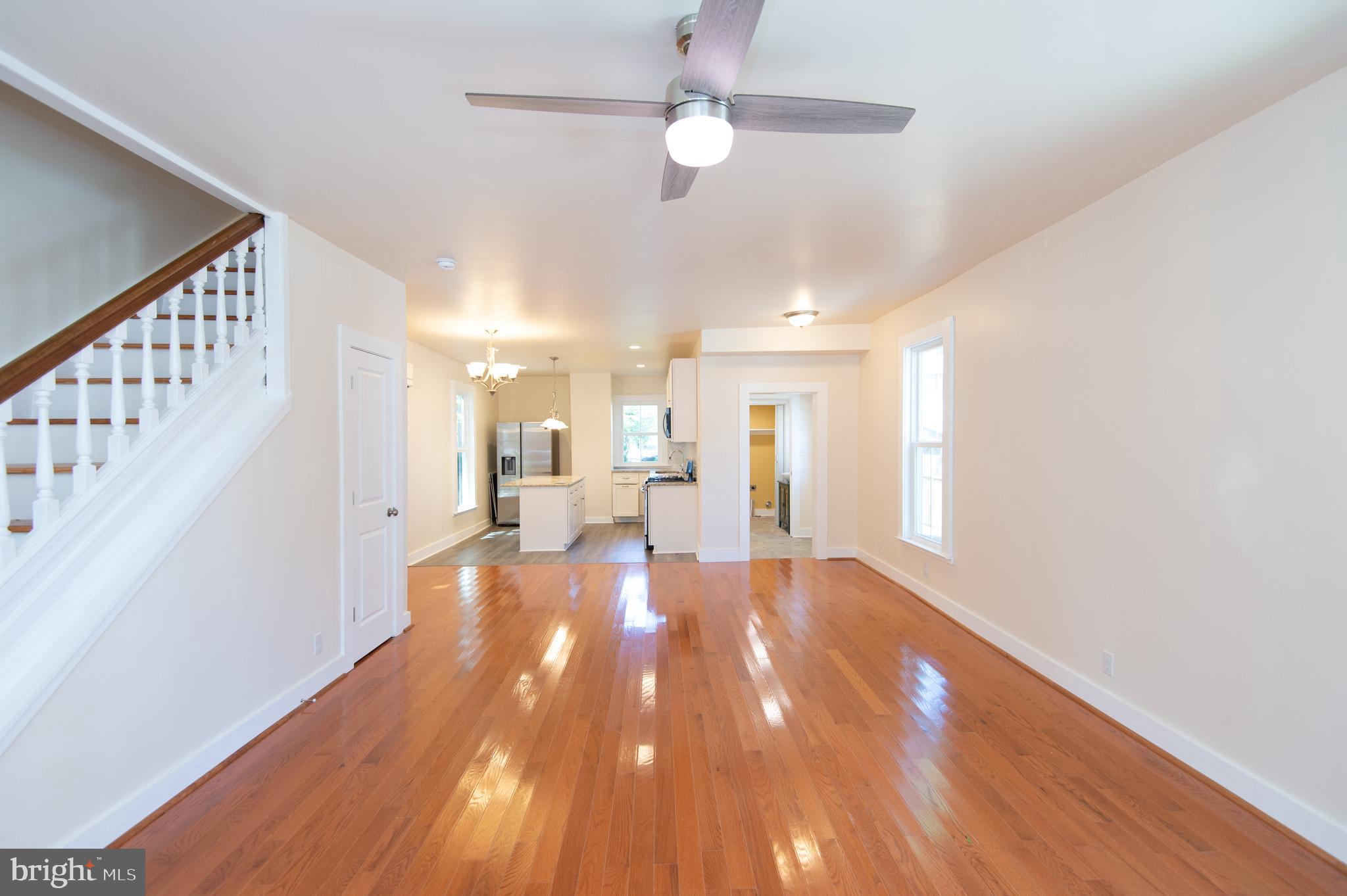 315 Willis Street Cambridge, MD 21613 - Photo 2 of 31 great room