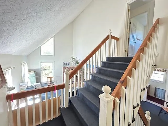 $599,900 | 129 Highway 125, Kingston, NH 03848