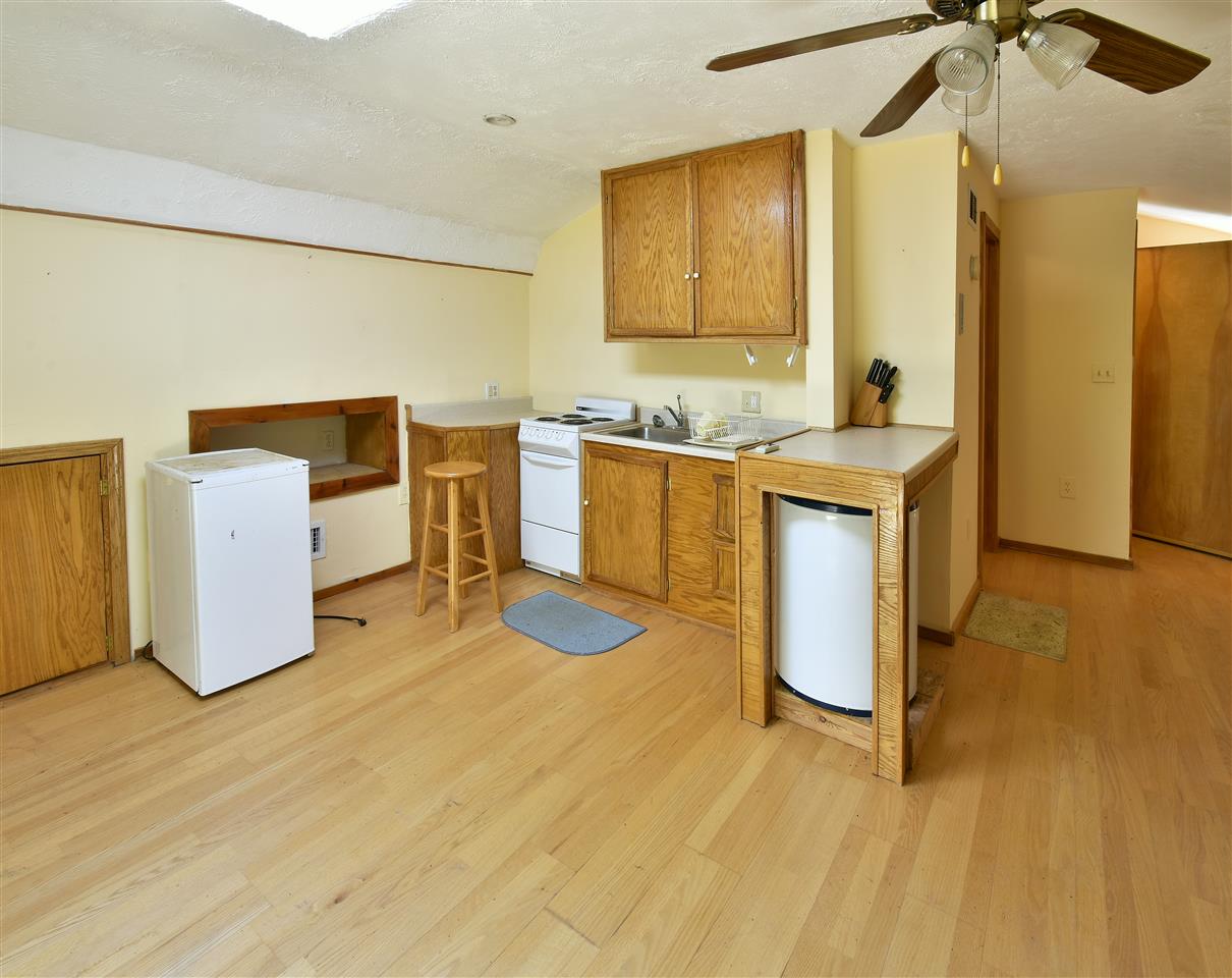 3286 Paradise Road Kingsley, MI 49649 - Photo 15 of 19 1864480-14.JPG