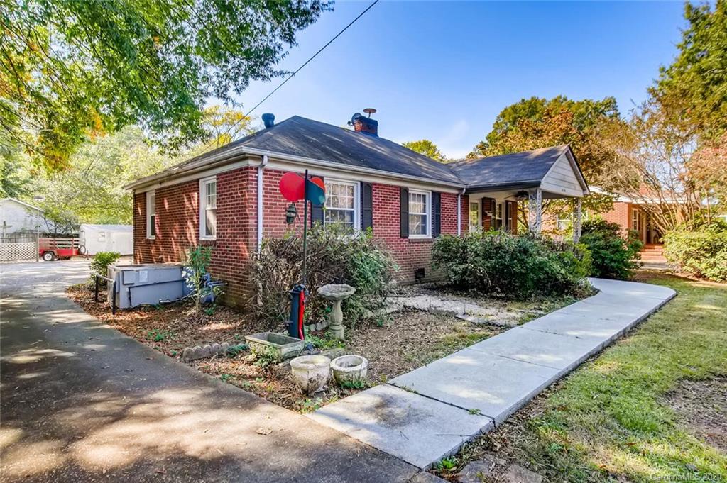 5008 Monroe Road Charlotte, NC 28205 - Photo 2 of 28 Gallery Image 2