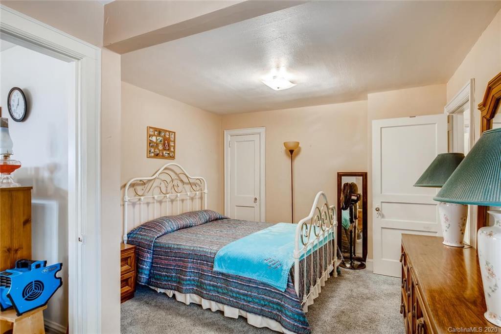 5008 Monroe Road Charlotte, NC 28205 - Photo 18 of 28 Gallery Image 18