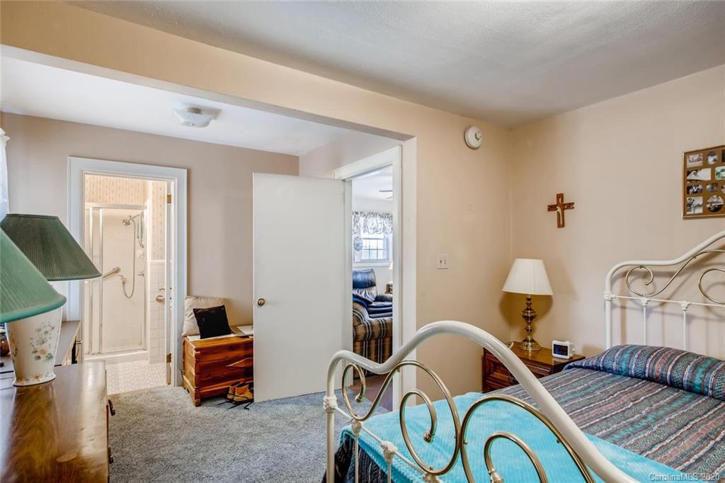 5008 Monroe Road Charlotte, NC 28205 - Photo 19 of 28 Gallery Image 19