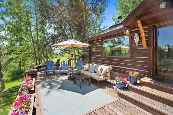 $12,900,000 | 2945 Hunt Lane, Wilson, WY 83014