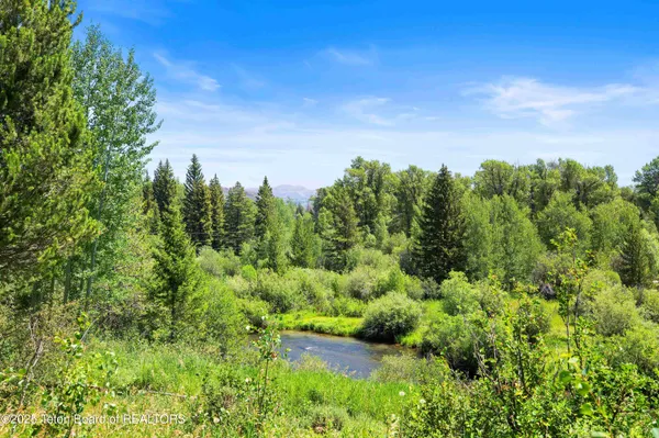 $12,900,000 | 2945 Hunt Lane, Wilson, WY 83014