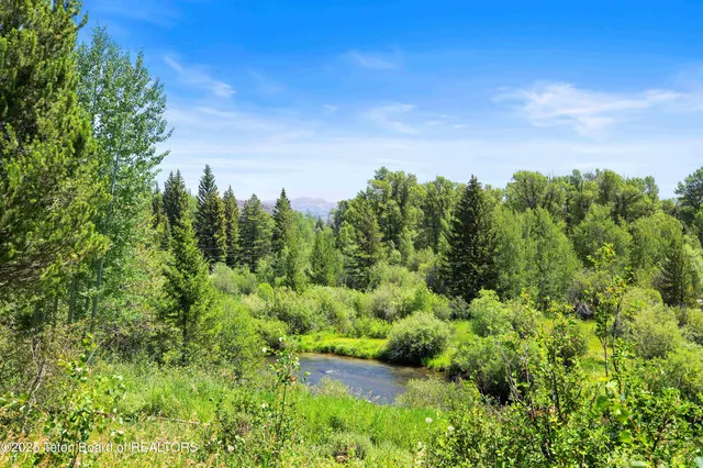 $12,900,000 | 2945 Hunt Lane, Wilson, WY 83014