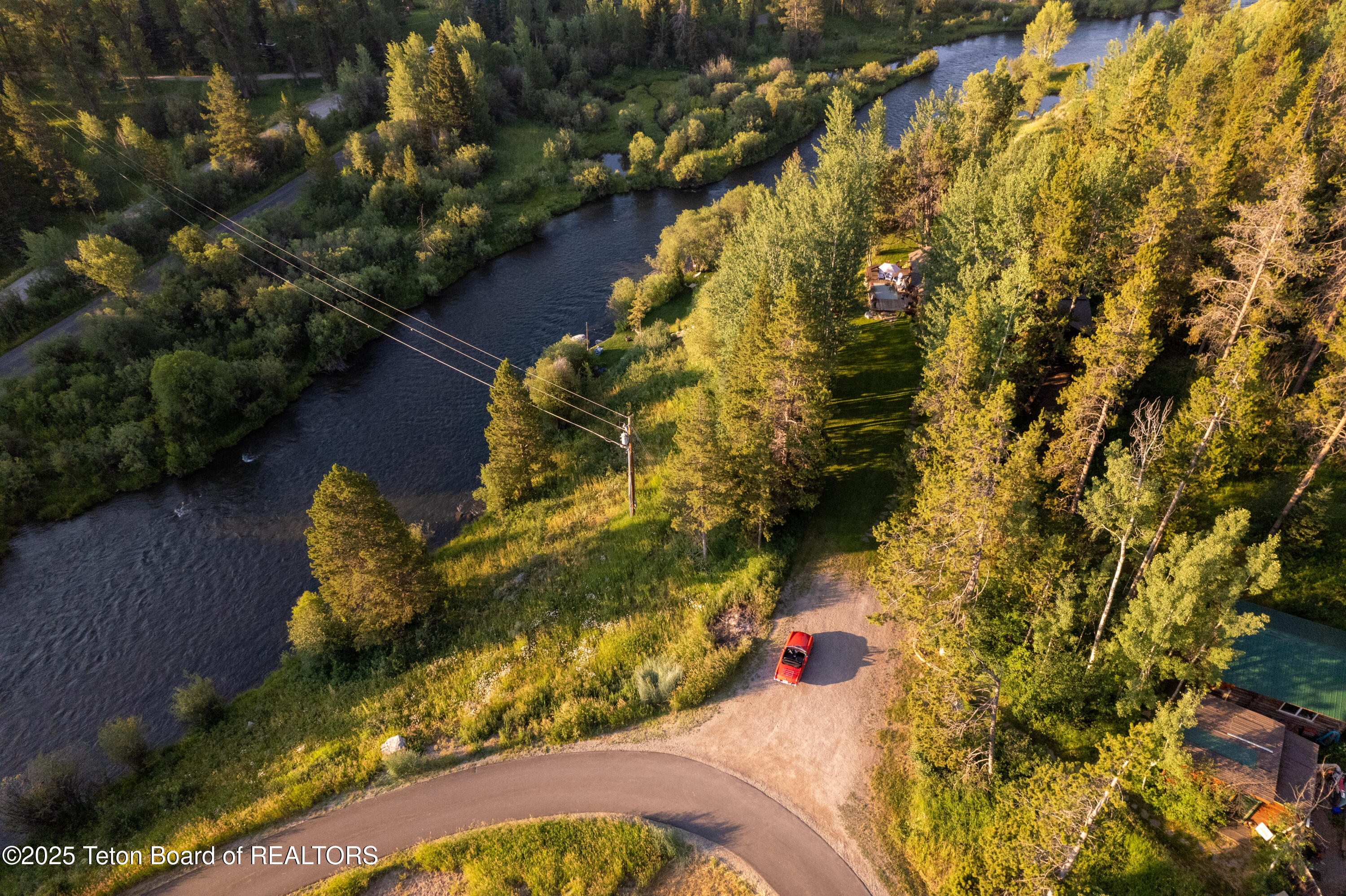 2945 Hunt Lane Wilson, WY 83014 - Photo 39 of 79 Creek and Driveway
