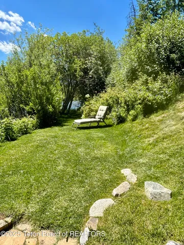 $12,900,000 | 2945 Hunt Lane, Wilson, WY 83014