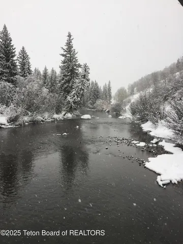 $12,900,000 | 2945 Hunt Lane, Wilson, WY 83014