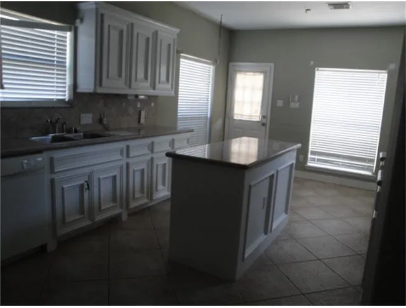 1803 Ripple Creek Drive Rosenberg, TX 77471 - Photo 4 of 14