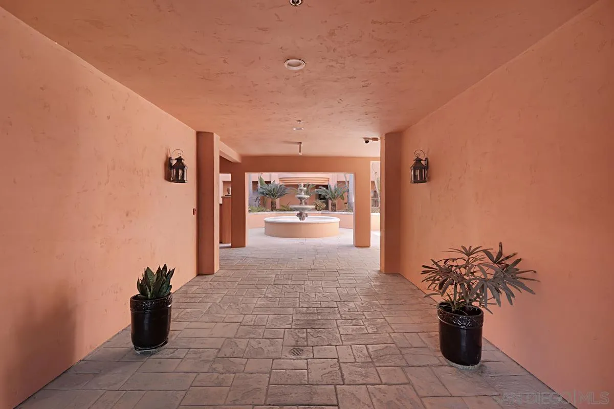 3620 Third Avenue, Unit 104 San Diego, CA 92103 - Photo 6 of 7 a view of a entryway