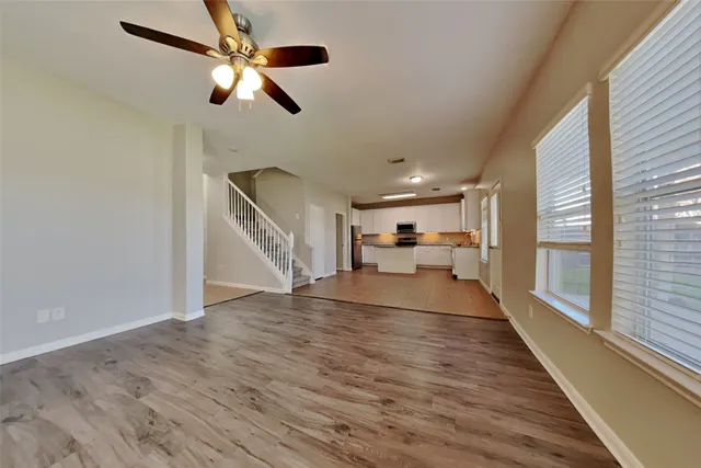 $2,195 | 2831 Wild Oak Park Drive, Conroe, TX 77385