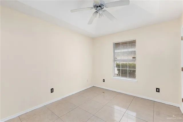 $995 | 2007 Angus Street, Unit A, Mission, TX 78572