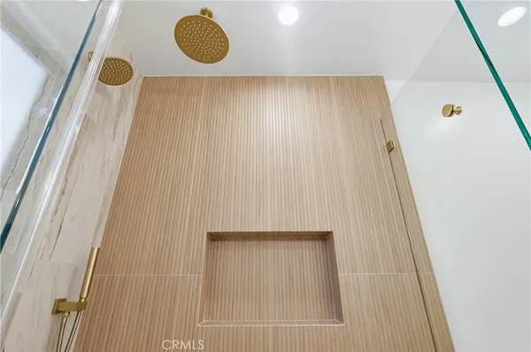 a view of walk in closet