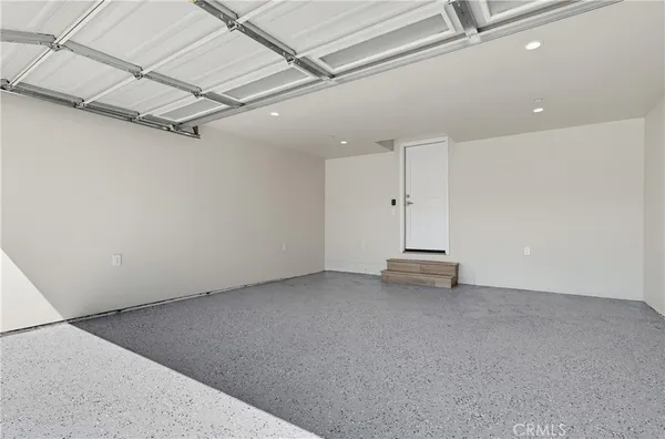 $11,000 | 12509 Emelita Street, Valley Village, CA 91607