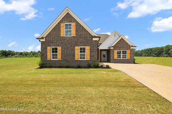 $309,900 | 6326 River Lane, Walls, MS 38680