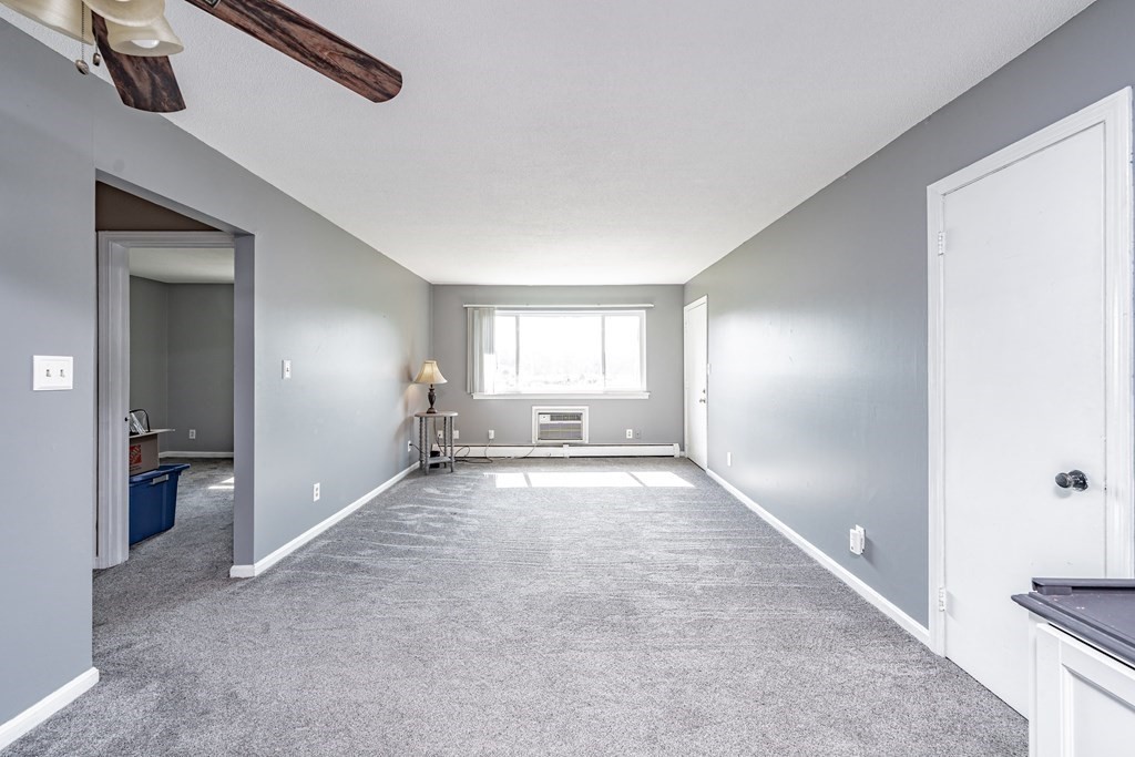 549 Russell Road, Unit 6D Westfield, MA 01085 - Photo 6 of 19 Gallery Image 6