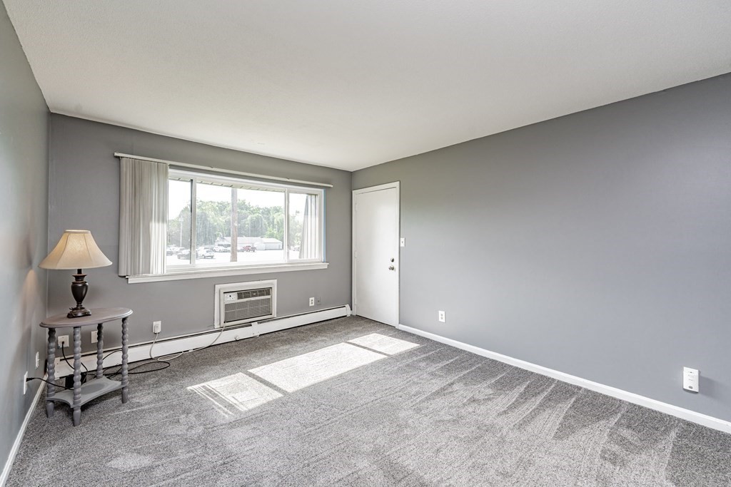549 Russell Road, Unit 6D Westfield, MA 01085 - Photo 7 of 19 Gallery Image 7
