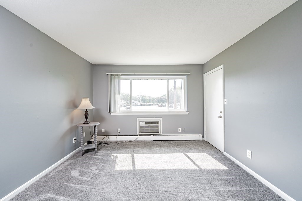549 Russell Road, Unit 6D Westfield, MA 01085 - Photo 8 of 19 Gallery Image 8