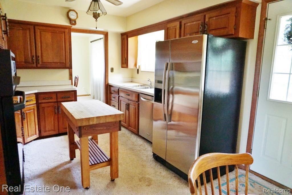 1547 Walton Boulevard Rochester Hills, MI 48309 - Photo 7 of 13