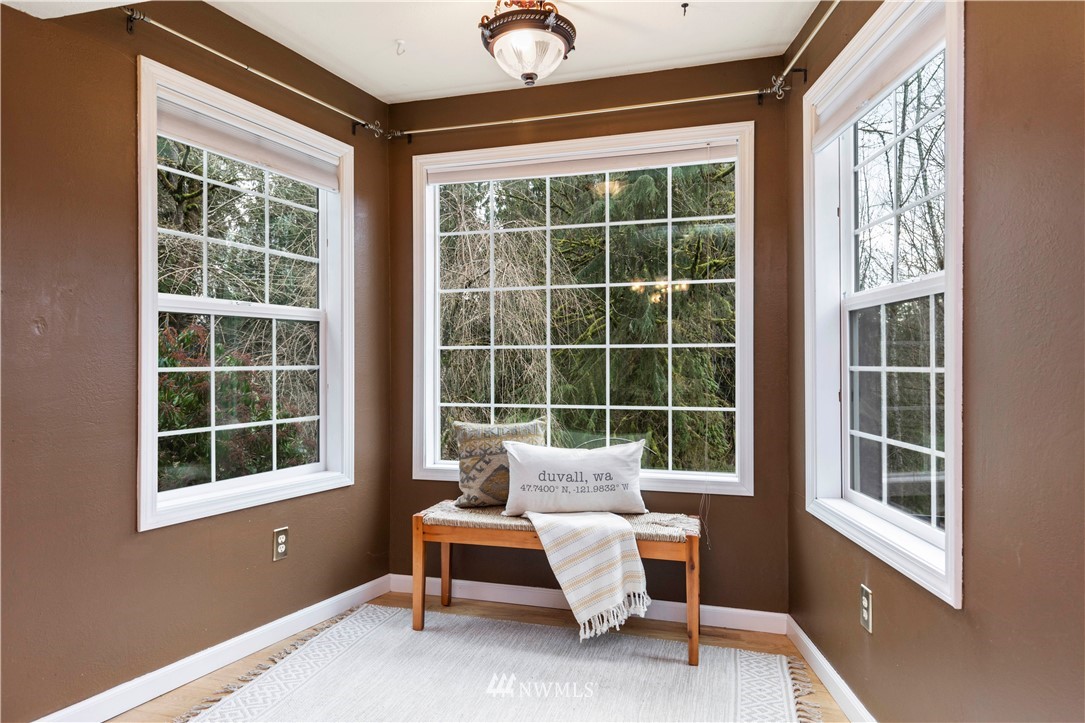 17639 Mountain View Road Northeast Duvall, WA 98019 - Photo 12 of 39 Gallery Image 12