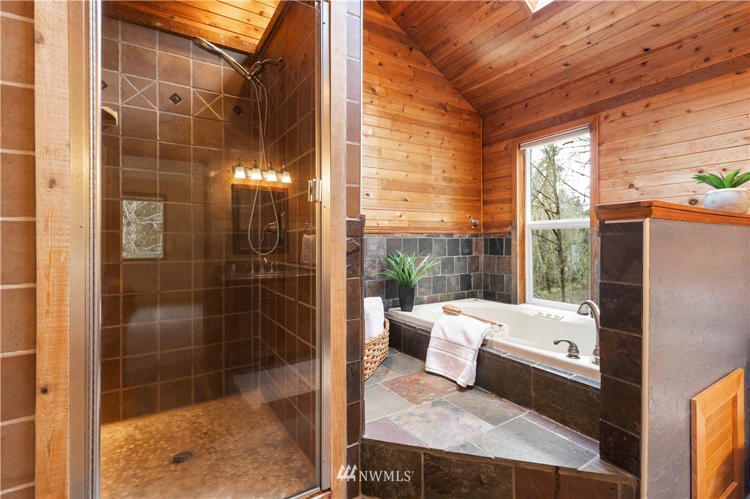 17639 Mountain View Road Northeast Duvall, WA 98019 - Photo 19 of 39 Gallery Image 19