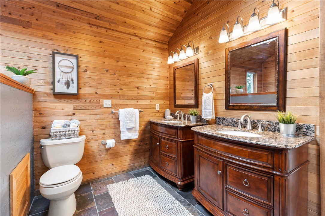 17639 Mountain View Road Northeast Duvall, WA 98019 - Photo 20 of 39 Gallery Image 20