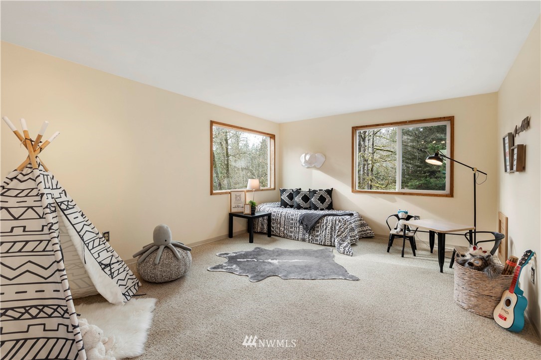 17639 Mountain View Road Northeast Duvall, WA 98019 - Photo 21 of 39 Gallery Image 21