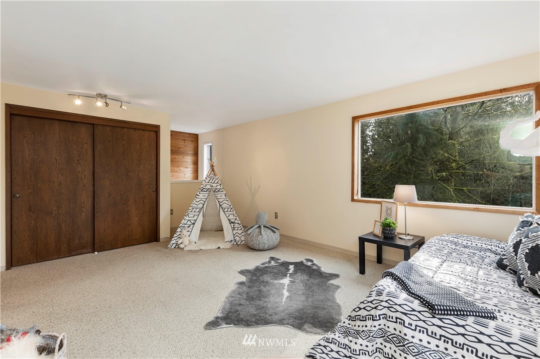 17639 Mountain View Road Northeast Duvall, WA 98019 - Photo 22 of 39 Gallery Image 22