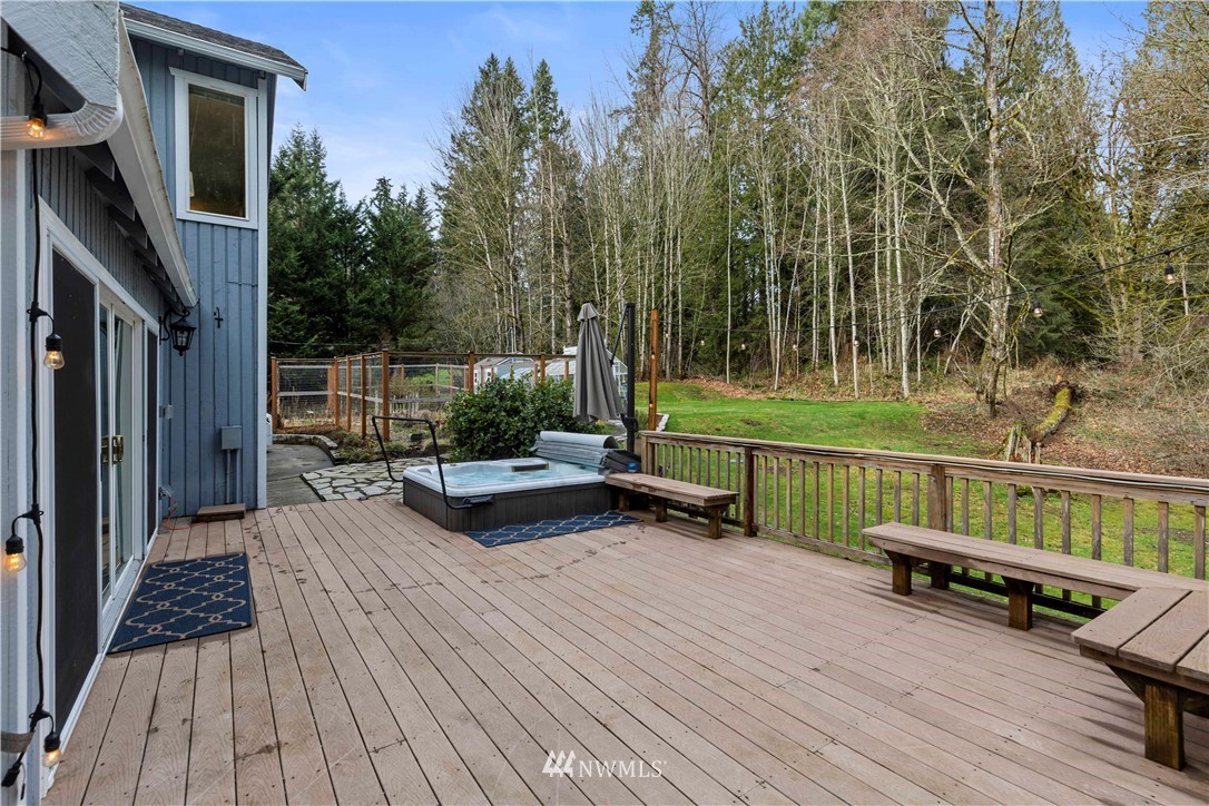 17639 Mountain View Road Northeast Duvall, WA 98019 - Photo 32 of 39 Gallery Image 32