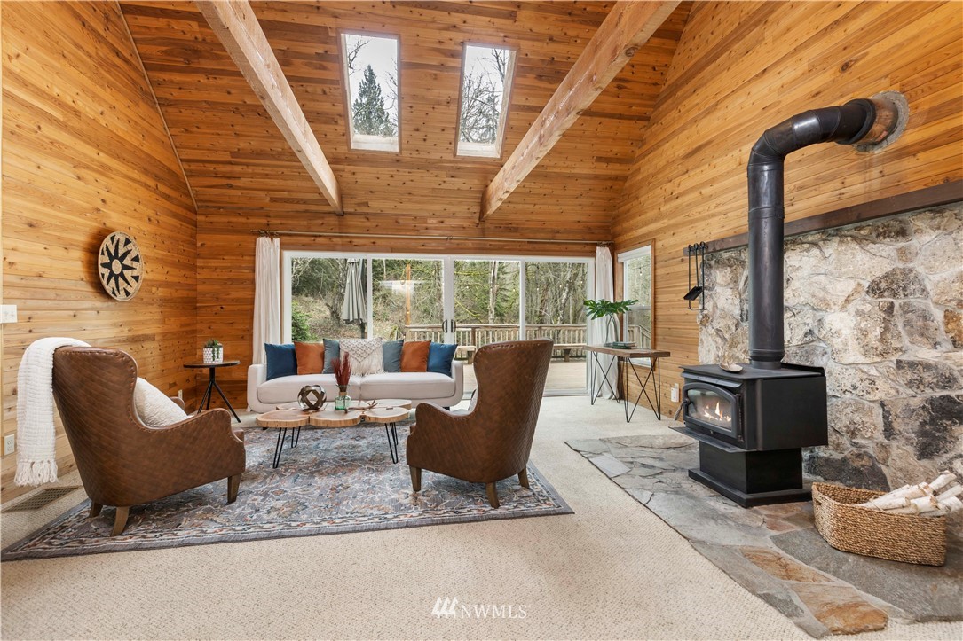 17639 Mountain View Road Northeast Duvall, WA 98019 - Photo 6 of 39 Gallery Image 6