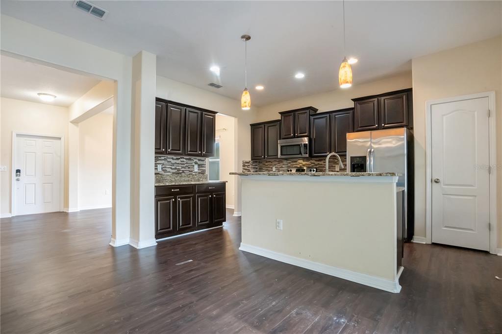 1976 Ruckman Place Apopka, FL 32703 - Photo 11 of 36 Gallery Image 11