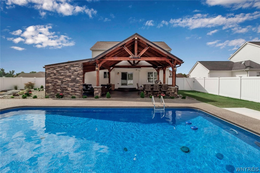 6229 Eagle Chase Drive Wheatfield, NY 14132 - Photo 12 of 49