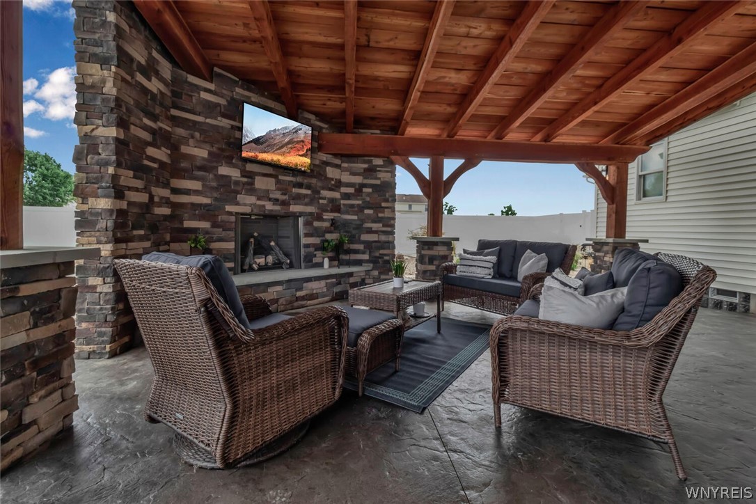 6229 Eagle Chase Drive Wheatfield, NY 14132 - Photo 18 of 49