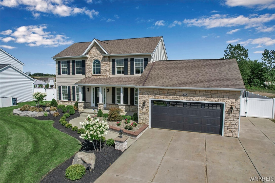 6229 Eagle Chase Drive Wheatfield, NY 14132 - Photo 2 of 49