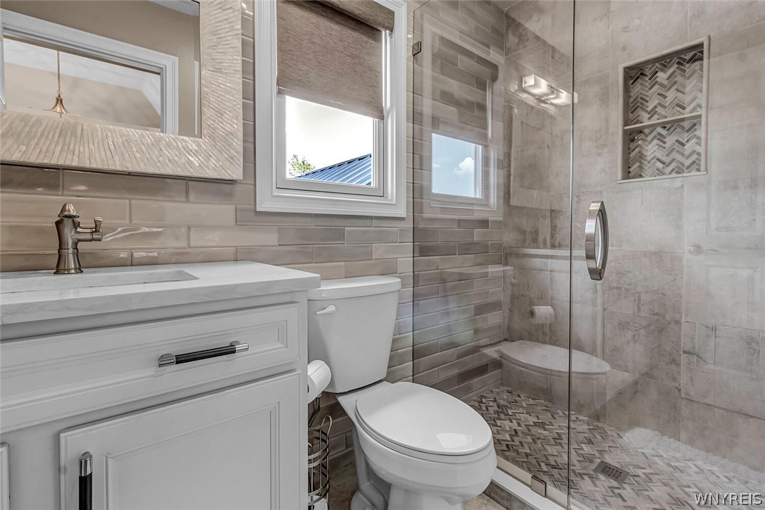 6229 Eagle Chase Drive Wheatfield, NY 14132 - Photo 40 of 49