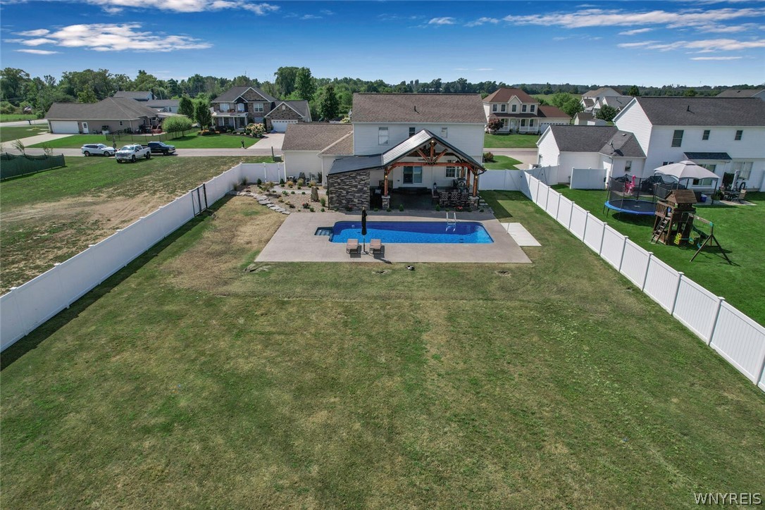 6229 Eagle Chase Drive Wheatfield, NY 14132 - Photo 9 of 49