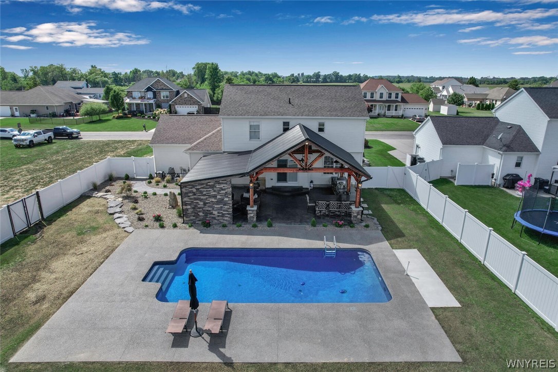 6229 Eagle Chase Drive Wheatfield, NY 14132 - Photo 10 of 49